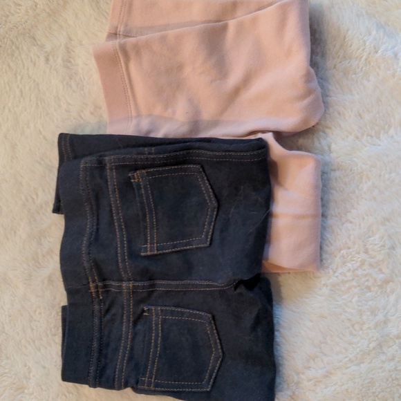 Box#1    Bundle of Girls' 12 Month sized Clothing - Picture 13 of 13